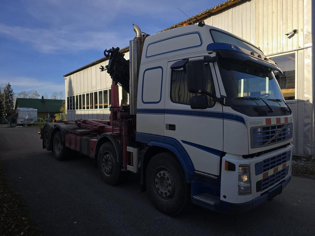 Volvo FM12 420 8X2 HMF 2220 K4  - 吊钩升降车:图4 Volvo FM12 420 8X2 HMF 2220 K4  - 吊钩升降车:图4