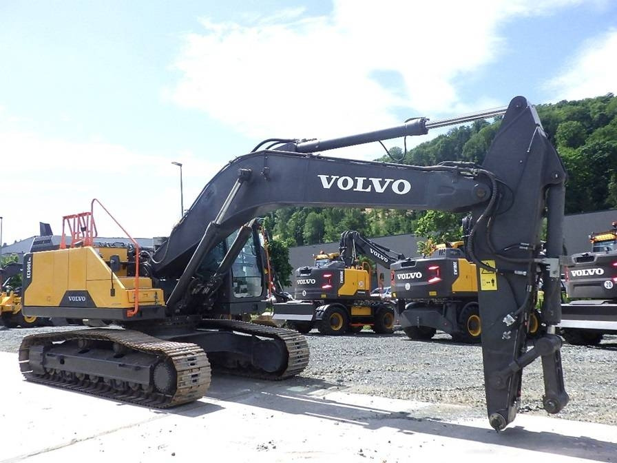 Volvo EC 300 E - 履带式挖掘机:图3 Volvo EC 300 E - 履带式挖掘机:图3