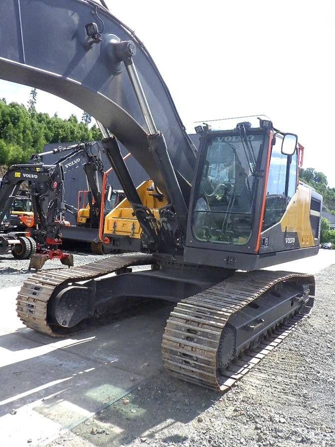 Volvo EC 300 E - 履带式挖掘机:图2 Volvo EC 300 E - 履带式挖掘机:图2