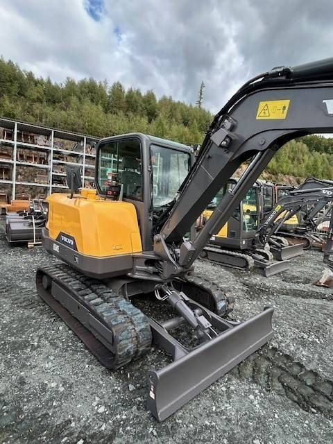Volvo EC 60 E  - 小型挖掘机:图4 Volvo EC 60 E  - 小型挖掘机:图4