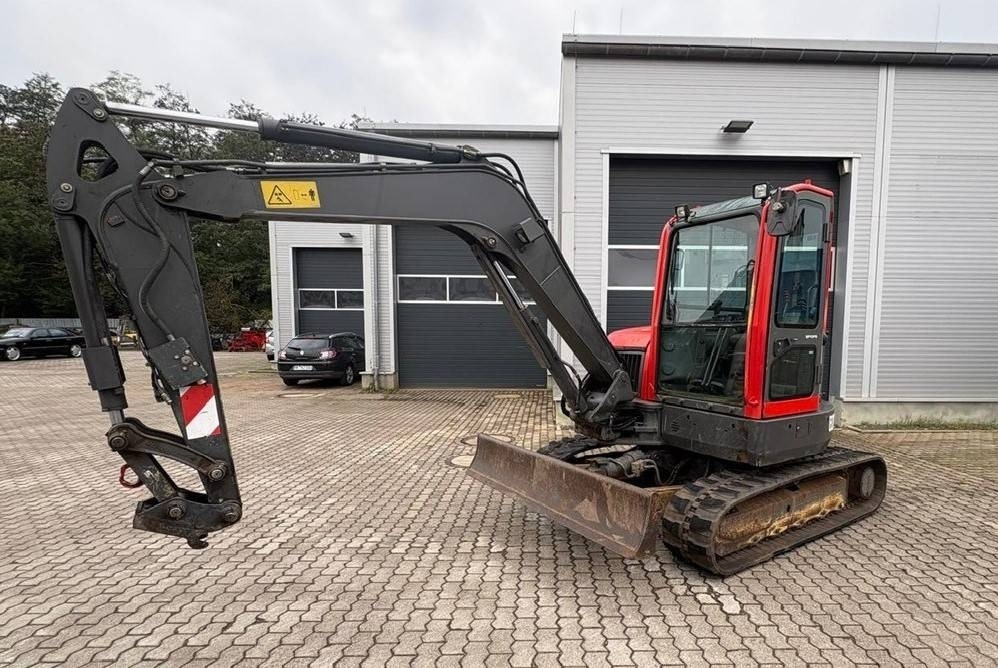 Volvo ECR 58 - 小型挖掘机:图1 Volvo ECR 58 - 小型挖掘机:图1