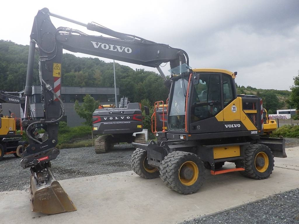 Volvo EWR 170 E - 轮式挖掘机:图1 Volvo EWR 170 E - 轮式挖掘机:图1