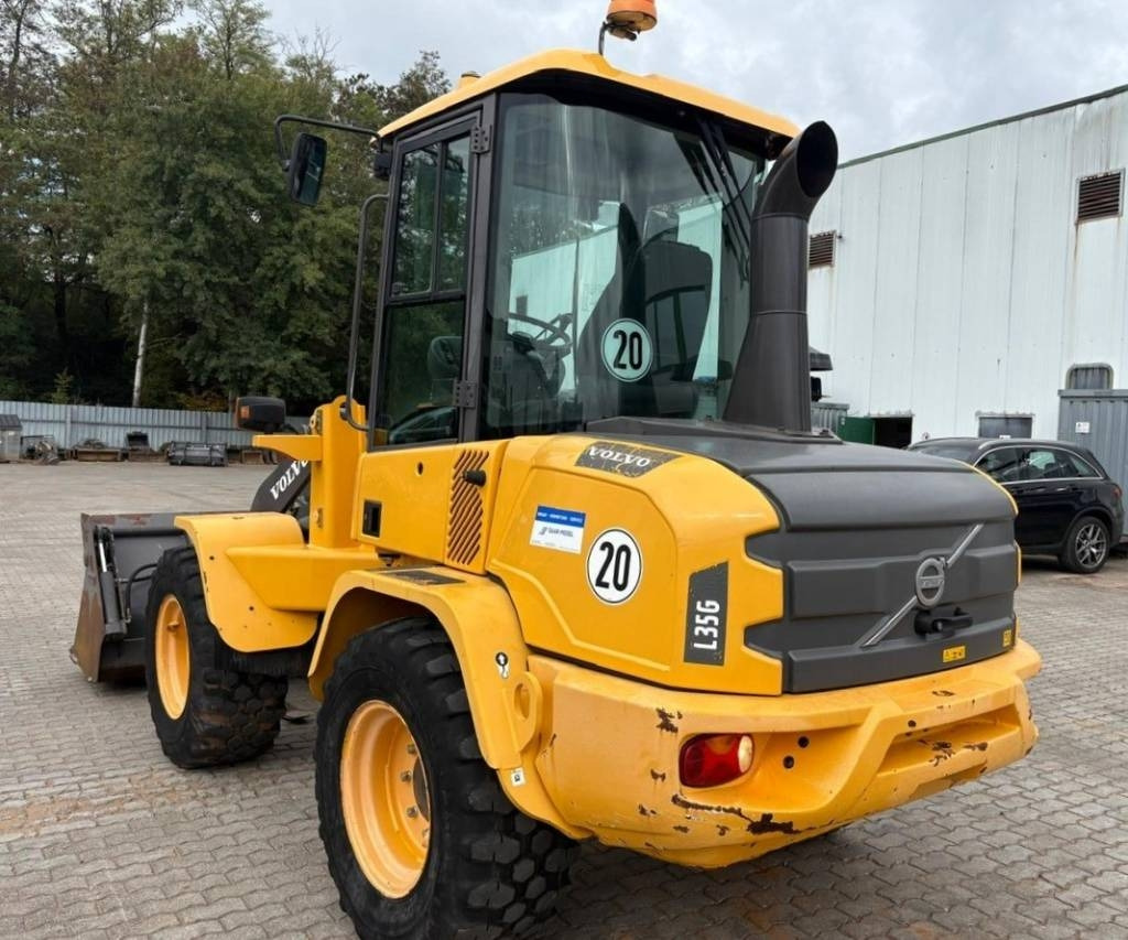 Volvo L 35 G  - 轮式装载机:图4 Volvo L 35 G  - 轮式装载机:图4