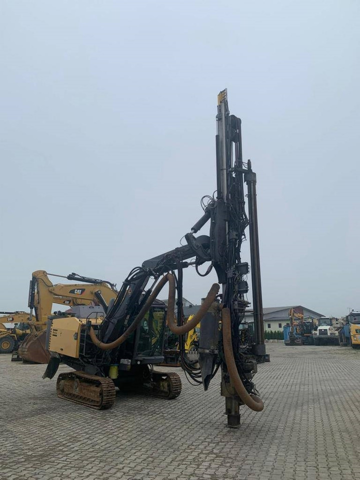 Atlas Copco T 40-11 Smart ROC with drilling rims and diameter - 钻机:图3 Atlas Copco T 40-11 Smart ROC with drilling rims and diameter - 钻机:图3