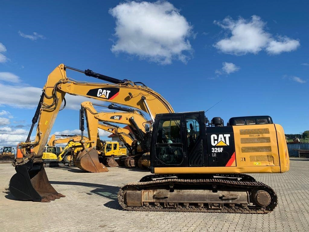 CAT 326FLN - 履带式挖掘机:图2 CAT 326FLN - 履带式挖掘机:图2