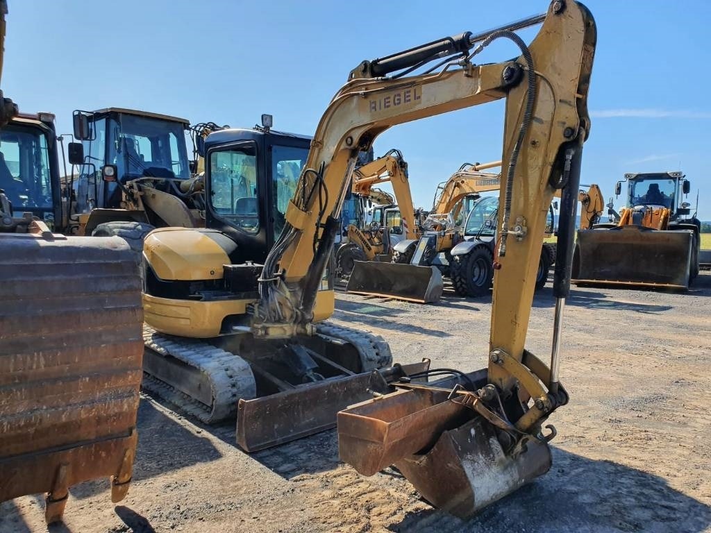 CAT 304CR - 履带式挖掘机:图2 CAT 304CR - 履带式挖掘机:图2