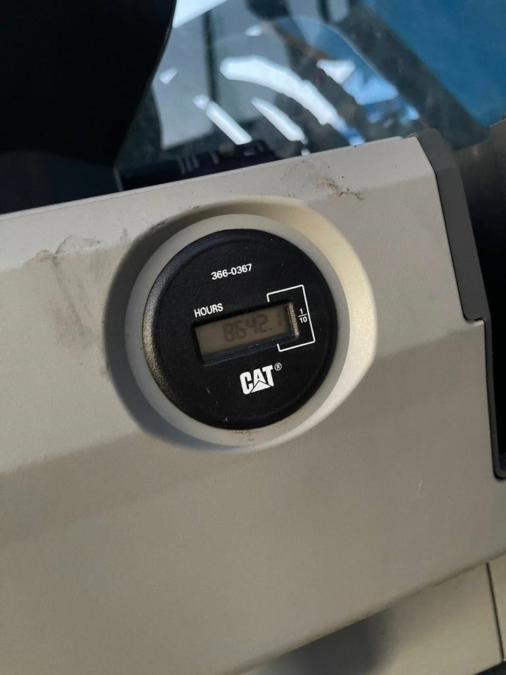 CAT 352 F XE - 履带式挖掘机:图4 CAT 352 F XE - 履带式挖掘机:图4