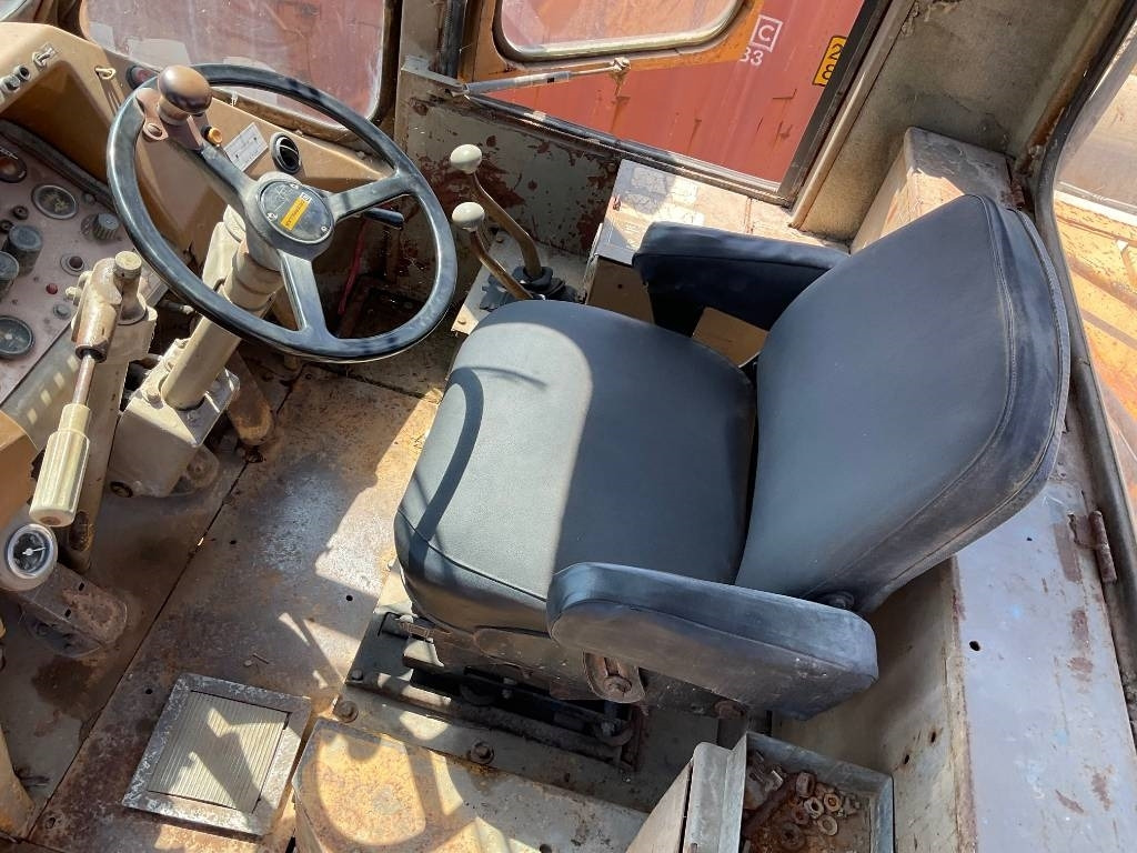 轮式装载机 CAT 966C:图17 轮式装载机 CAT 966C:图17