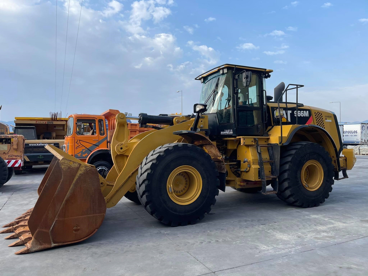 轮式装载机 CAT 966M：图6