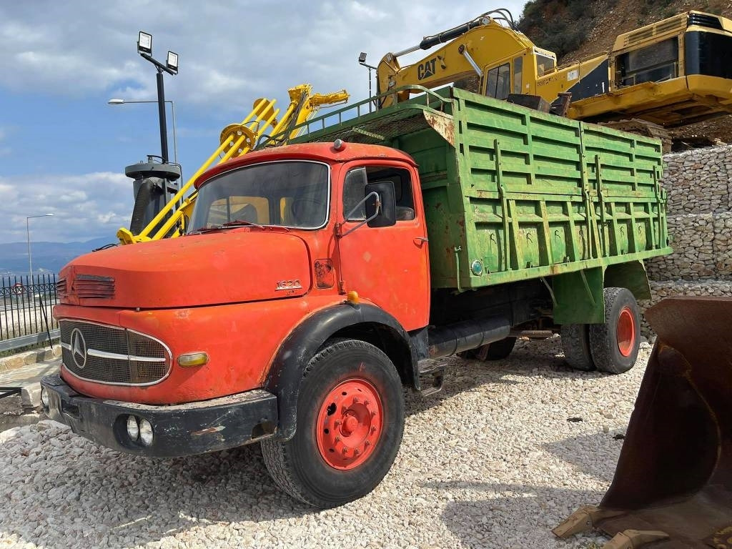 Mercedes-Benz 1620LA 334 - 翻斗车:图4 Mercedes-Benz 1620LA 334 - 翻斗车:图4