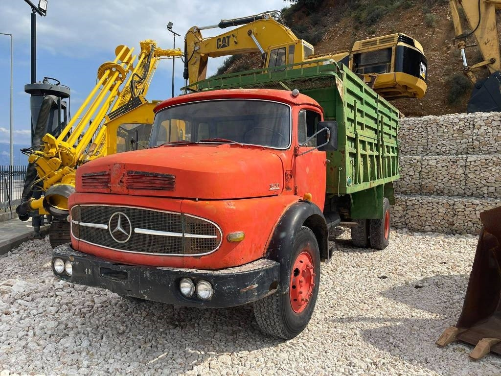 Mercedes-Benz 1620LA 334 - 翻斗车:图2 Mercedes-Benz 1620LA 334 - 翻斗车:图2