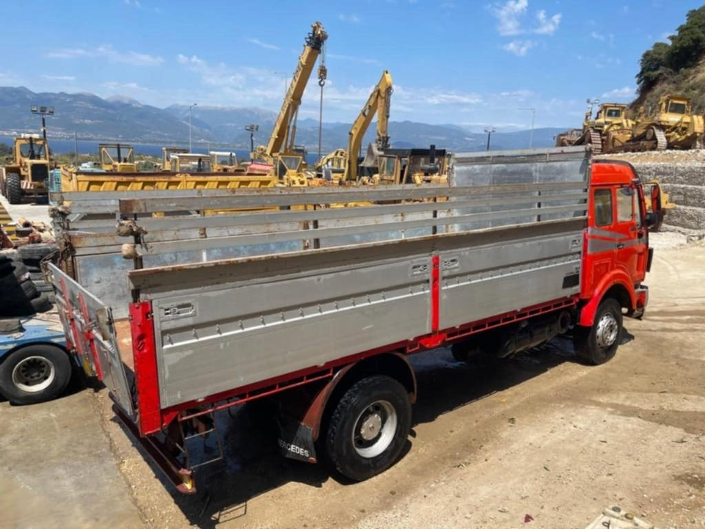 Mercedes-Benz 1638  - 栏板式/ 平板卡车:图5 Mercedes-Benz 1638  - 栏板式/ 平板卡车:图5