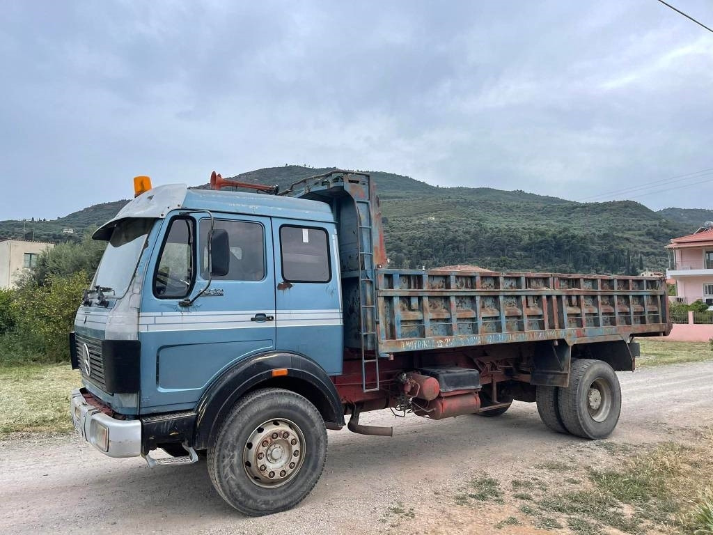 Mercedes-Benz 1932 4x2 - 翻斗车:图1 Mercedes-Benz 1932 4x2 - 翻斗车:图1