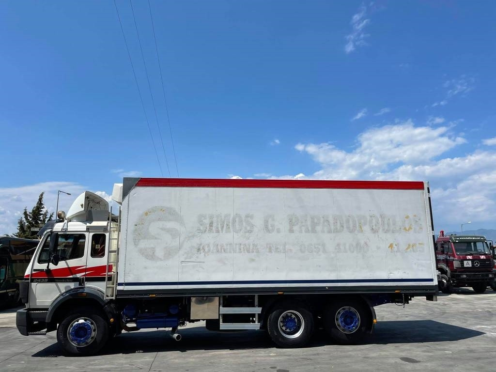 Mercedes-Benz 2435L  租赁 Mercedes-Benz 2435L：图9