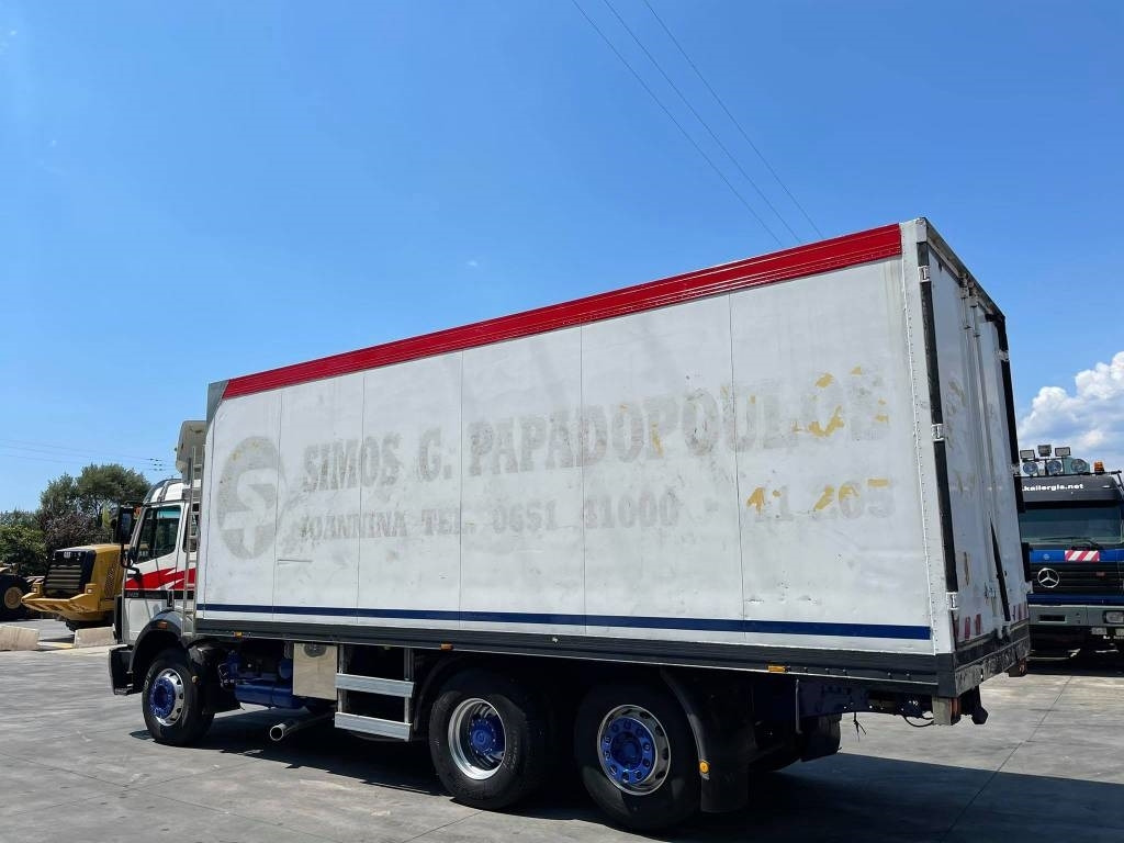 Mercedes-Benz 2435L  租赁 Mercedes-Benz 2435L：图12