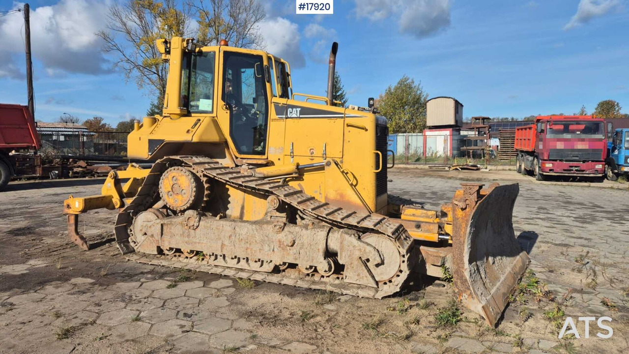 2004 CAT D6D XL - 推土机:图1 2004 CAT D6D XL - 推土机:图1