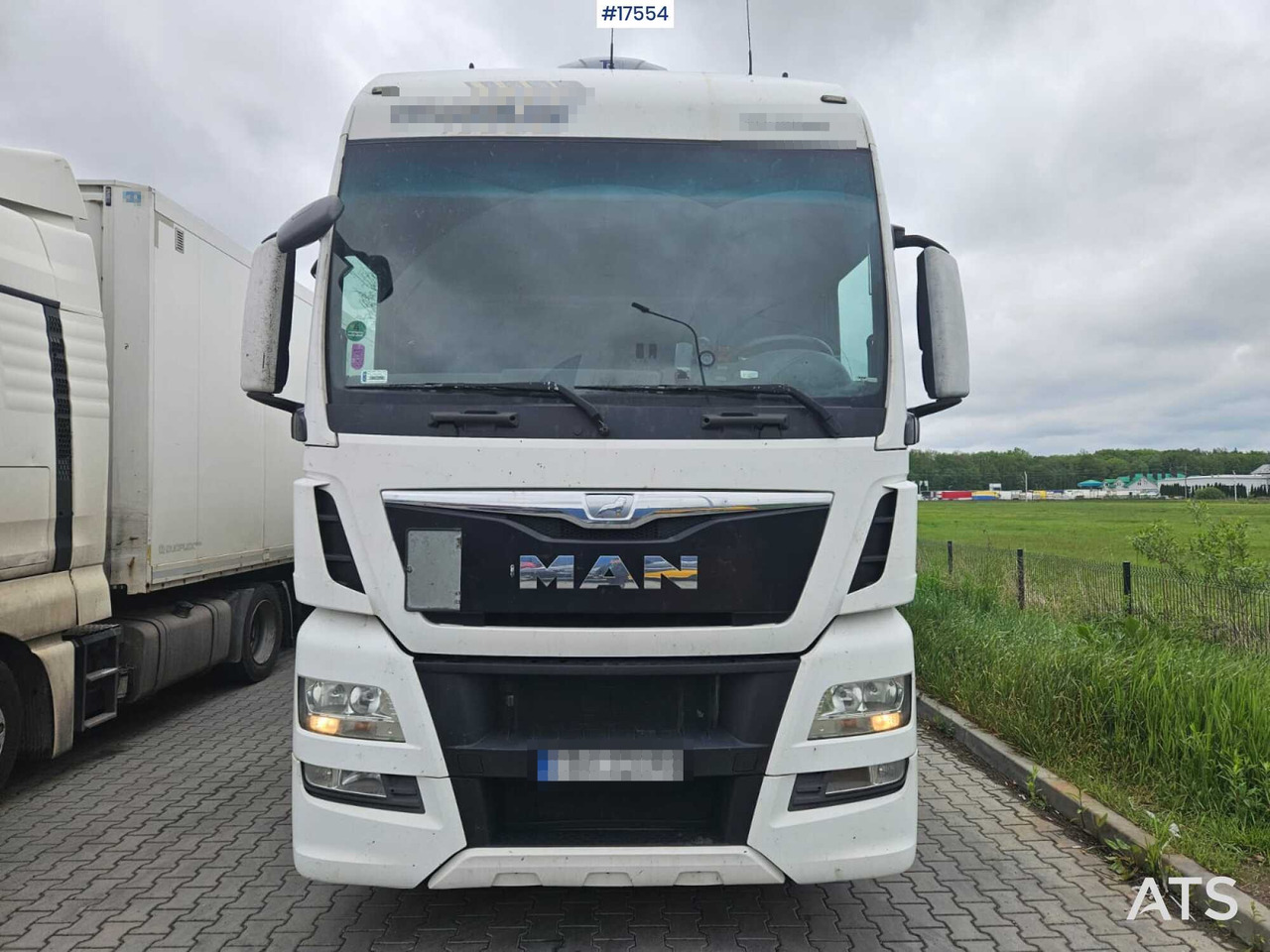 2015 MAN TGX 18.440 - 牵引车:图2 2015 MAN TGX 18.440 - 牵引车:图2