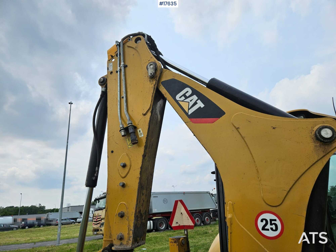 反铲装载机 2016 Caterpillar 432F:图8 反铲装载机 2016 Caterpillar 432F:图8