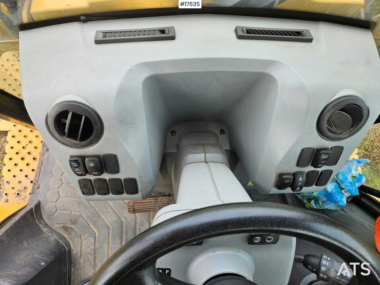 反铲装载机 2016 Caterpillar 432F:图19 反铲装载机 2016 Caterpillar 432F:图19