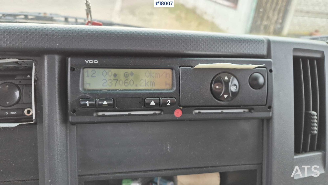 栏板式/ 平板卡车, 起重车 Car ISUZU N2R (2013) platform with HDS DN 4.0/2 (2021)：图18