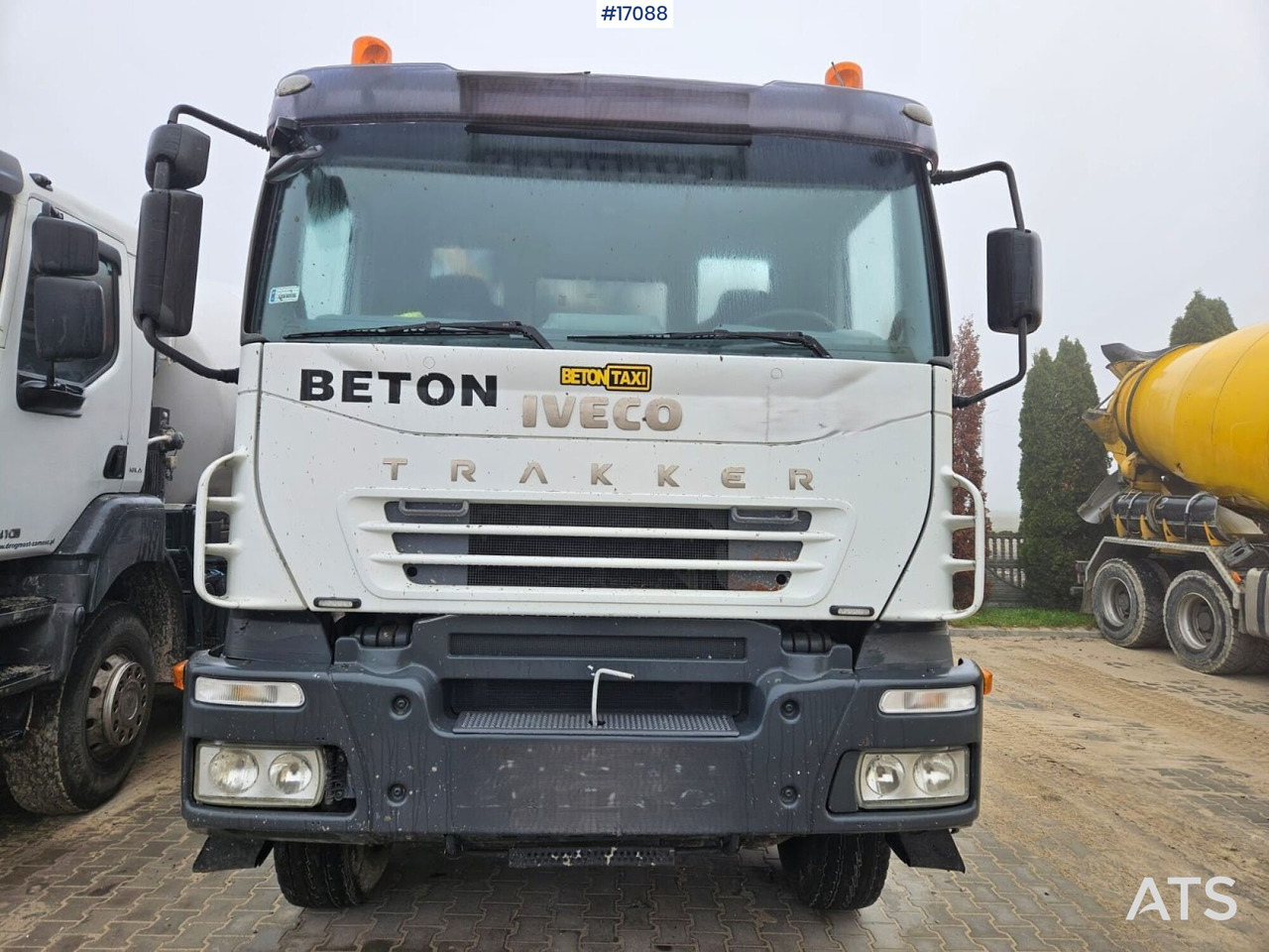 Concrete pump CIFA Magnum MK 28,4 IVECO 8x4 (2006) - 混凝土泵车:图4 Concrete pump CIFA Magnum MK 28,4 IVECO 8x4 (2006) - 混凝土泵车:图4
