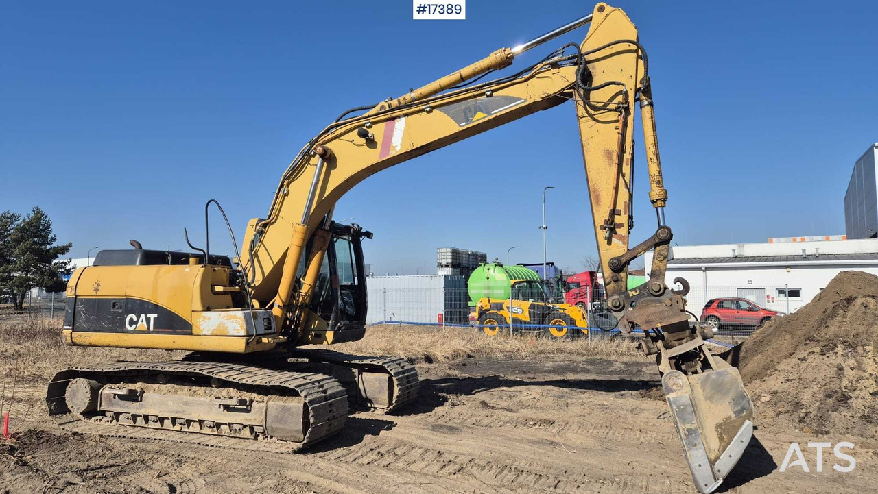 Crawler Excavator CATERPILLAR 318C (2003) - 履带式挖掘机:图2 Crawler Excavator CATERPILLAR 318C (2003) - 履带式挖掘机:图2