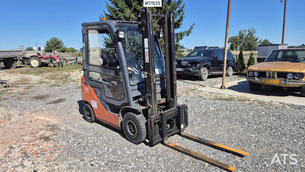 Forklift TOYOTA 02-8FGF15 (2007) - 液化石油气叉车:图1 Forklift TOYOTA 02-8FGF15 (2007) - 液化石油气叉车:图1
