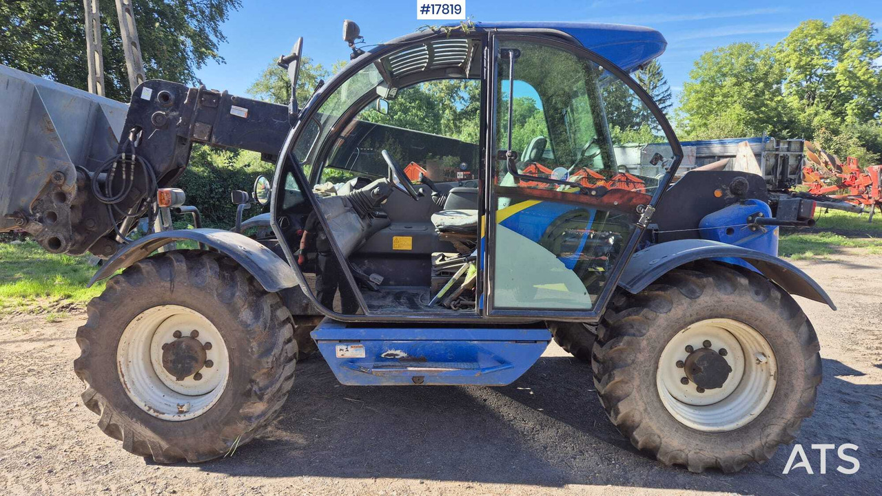 Ładowarka teleskopowa New Holland LM 5060 (2003) - 伸缩臂叉装车:图5 Ładowarka teleskopowa New Holland LM 5060 (2003) - 伸缩臂叉装车:图5