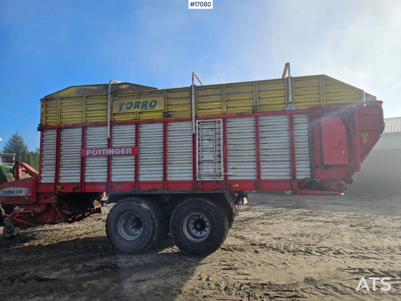 Pottinger Torro 5700 (2010) - 自装式货车:图4 Pottinger Torro 5700 (2010) - 自装式货车:图4