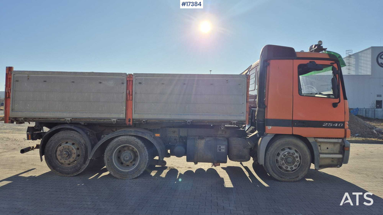 Three-axle tipper MERCEDES-BENZ ACTROS 2540 (1997) - 翻斗车:图5 Three-axle tipper MERCEDES-BENZ ACTROS 2540 (1997) - 翻斗车:图5