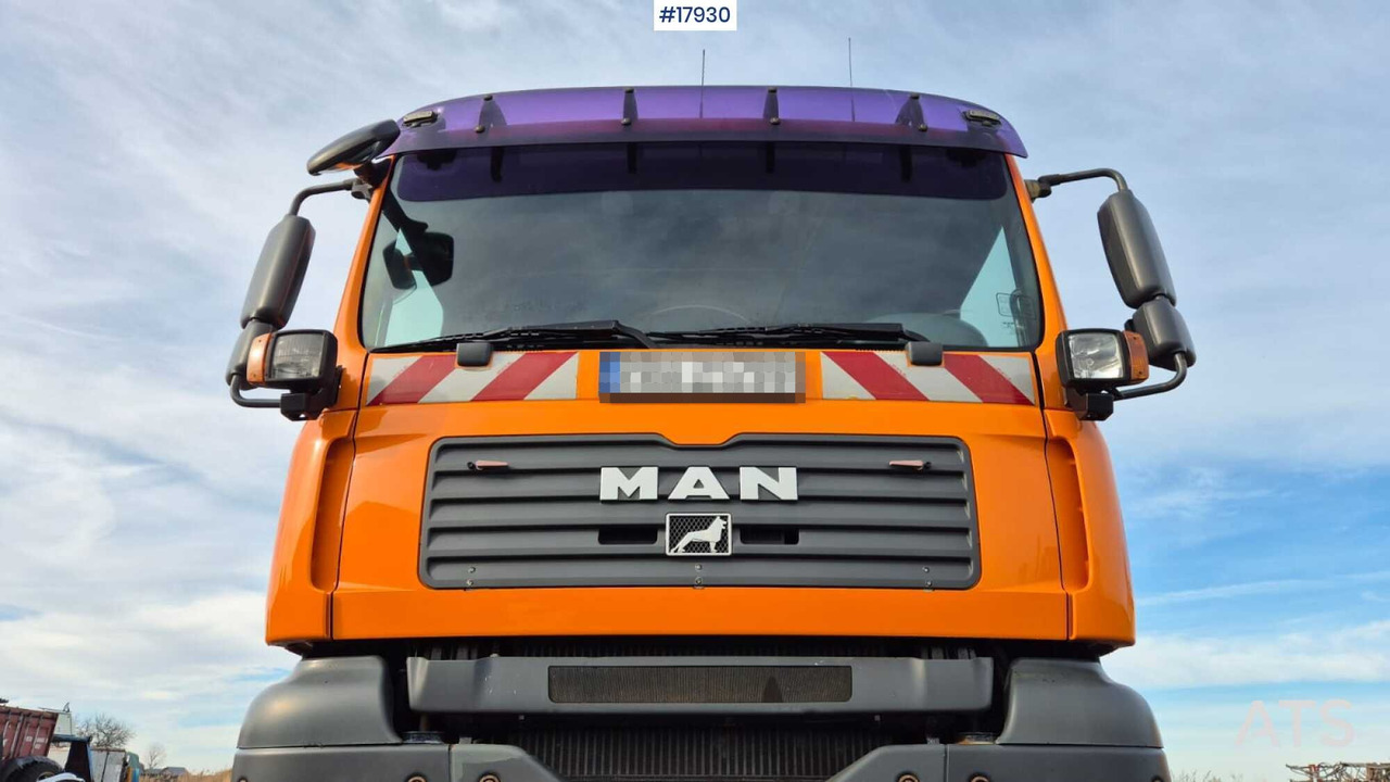 Tipper/sand spreader MAN TGA 18.320 (2007) - 翻斗车:图3 Tipper/sand spreader MAN TGA 18.320 (2007) - 翻斗车:图3