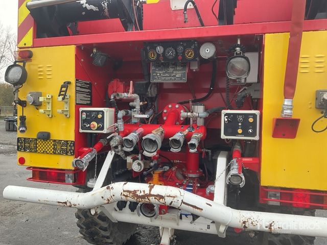 2007 Renault 410DXI CCFS 6000 4x4 Crew Cab Fire Truck - 消防车:图5 2007 Renault 410DXI CCFS 6000 4x4 Crew Cab Fire Truck - 消防车:图5