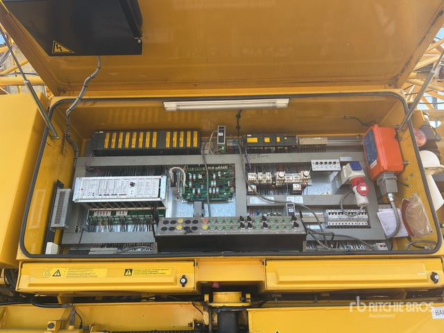 2007 Spierings SK377-AT3 Tri/A Self-Erecting Mobile Tower Crane - 全地形起重机:图5 2007 Spierings SK377-AT3 Tri/A Self-Erecting Mobile Tower Crane - 全地形起重机:图5