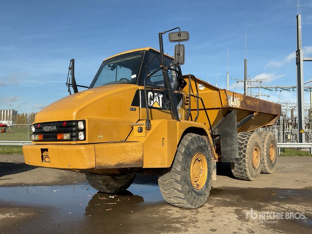 2012 Cat 725 Kiepwagen met knikbesturing - 铰接式自卸车:图2 2012 Cat 725 Kiepwagen met knikbesturing - 铰接式自卸车:图2