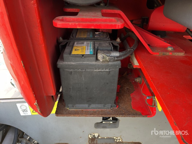 2012 Genie Z-45/25J 4WD Diesel Articulating Boom Lift - 铰接臂:图4 2012 Genie Z-45/25J 4WD Diesel Articulating Boom Lift - 铰接臂:图4