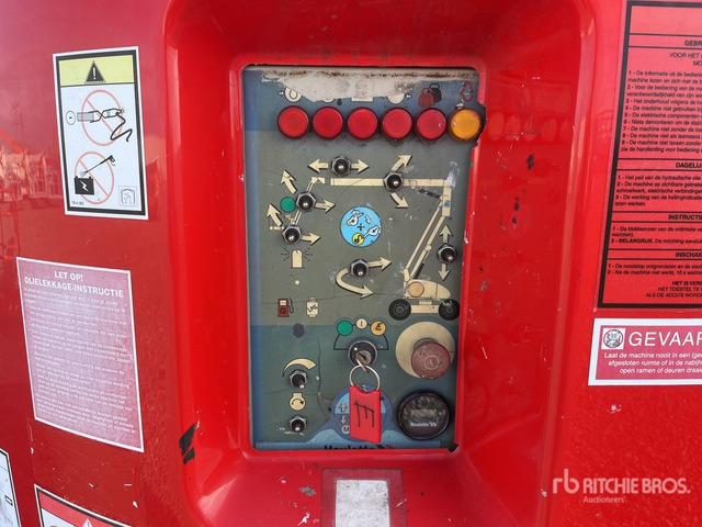 2012 Haulotte HA20PX 4WD Diesel Articulating Boom Lift - 铰接臂:图5 2012 Haulotte HA20PX 4WD Diesel Articulating Boom Lift - 铰接臂:图5