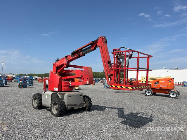 2014 Haulotte HA120PX 4WD Diesel Articulating Boom Lift - 铰接臂:图3 2014 Haulotte HA120PX 4WD Diesel Articulating Boom Lift - 铰接臂:图3