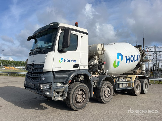 2014 Mercedes-Benz Arocs 3236 8x4 Mixer Truck - 甩刀式割草机/ 表土疏松机:图1 2014 Mercedes-Benz Arocs 3236 8x4 Mixer Truck - 甩刀式割草机/ 表土疏松机:图1