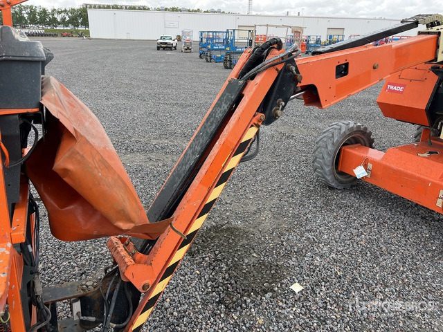 2015 JLG 340AJ 4WD Diesel Articulating Boom Lift - 铰接臂:图5 2015 JLG 340AJ 4WD Diesel Articulating Boom Lift - 铰接臂:图5