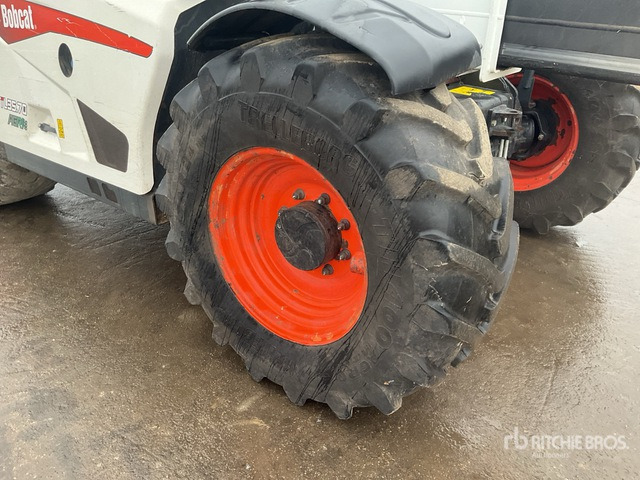 2018 Bobcat TL35.70X Telehandler - 伸缩臂叉装车:图5 2018 Bobcat TL35.70X Telehandler - 伸缩臂叉装车:图5