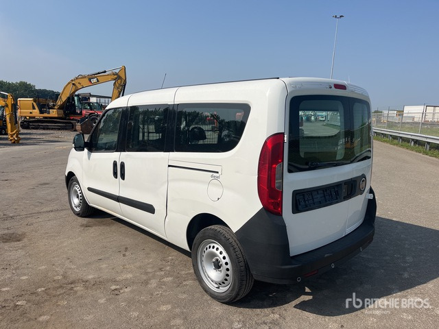 2018 Fiat Doblo 1.3 JTD MAXI Cargo Van - 小型货车:图3 2018 Fiat Doblo 1.3 JTD MAXI Cargo Van - 小型货车:图3