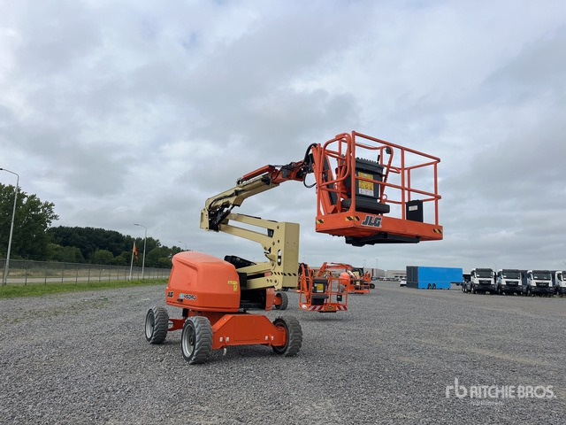 2021 JLG EC450AJ 2WD Electric Articulating Boom Lift - 铰接臂:图3 2021 JLG EC450AJ 2WD Electric Articulating Boom Lift - 铰接臂:图3