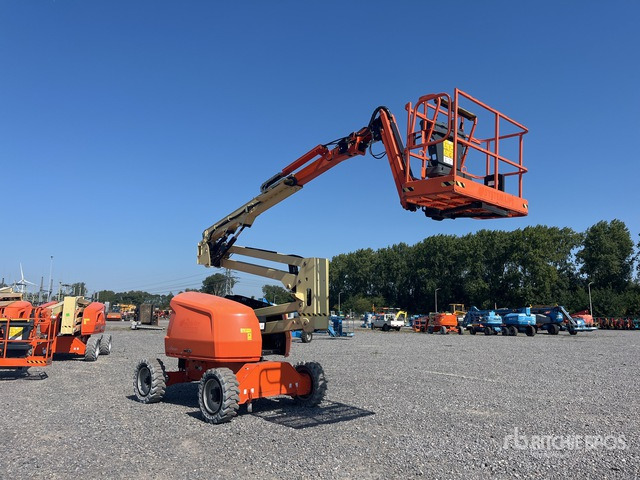 2021 JLG EC450AJ 2WD Electric Articulating Boom Lift - 铰接臂:图4 2021 JLG EC450AJ 2WD Electric Articulating Boom Lift - 铰接臂:图4