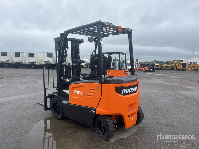 2023 Doosan B25X-7 PLUS (Unused) Electric Forklift - 电动叉车:图1 2023 Doosan B25X-7 PLUS (Unused) Electric Forklift - 电动叉车:图1