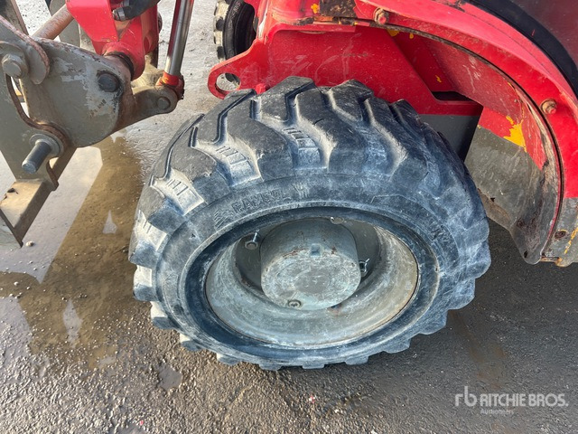 JCB 520-40 Telehandler - 伸缩臂叉装车:图5 JCB 520-40 Telehandler - 伸缩臂叉装车:图5