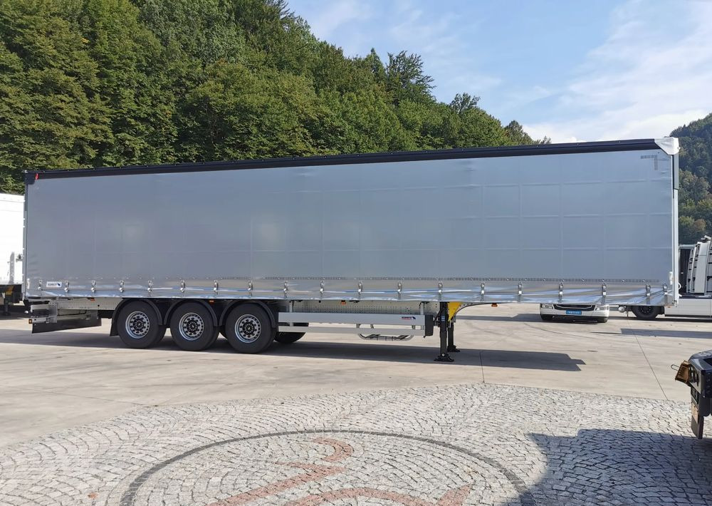 Schmitz Cargobull STANDARD + DACH VARIOS SIMPLE - 侧帘半拖车:图5 Schmitz Cargobull STANDARD + DACH VARIOS SIMPLE - 侧帘半拖车:图5