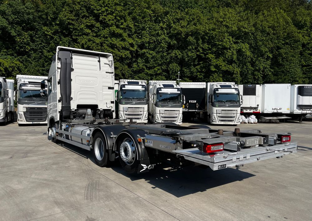 Volvo FH500 BDF 6x2 // Dolny zaczep // Euro 6 motor ! // New Face // XXL Cab // - 驾驶室底盘卡车:图5 Volvo FH500 BDF 6x2 // Dolny zaczep // Euro 6 motor ! // New Face // XXL Cab // - 驾驶室底盘卡车:图5