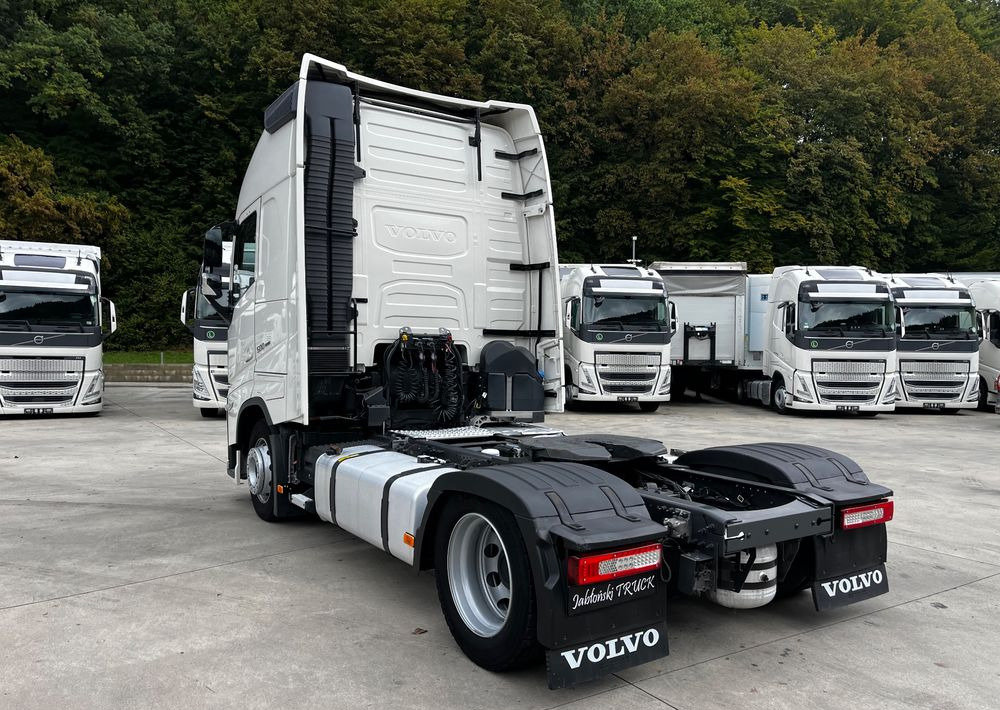 Volvo FH500 // Zamiana na starszy //New Face // Low Deck // Full Led // ACC // Globe XL // ParkClima // Zamiana za starszy - 牵引车:图3 Volvo FH500 // Zamiana na starszy //New Face // Low Deck // Full Led // ACC // Globe XL // ParkClima // Zamiana za starszy - 牵引车:图3