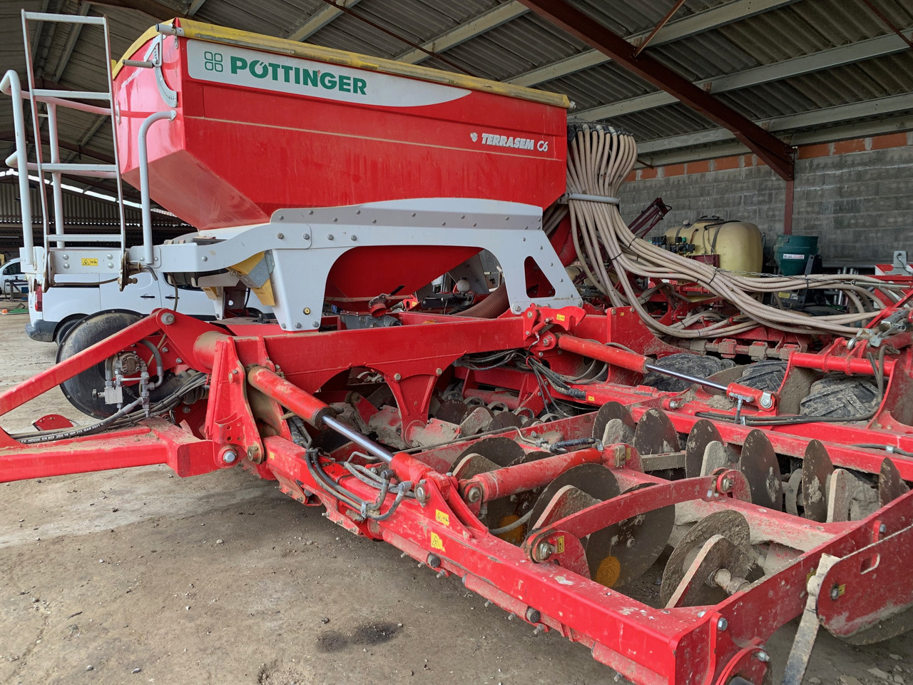 POTTINGER Terrasem C6 Artis-Plus - 精准播种机:图1 POTTINGER Terrasem C6 Artis-Plus - 精准播种机:图1