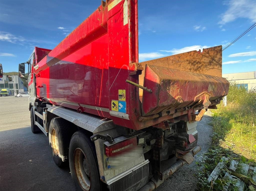 MAN TGX 26.580 6x4 - 翻斗车:图3 MAN TGX 26.580 6x4 - 翻斗车:图3